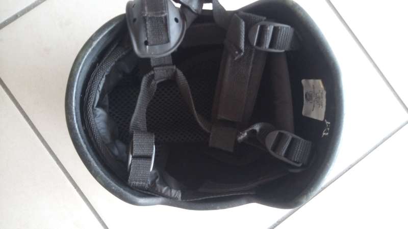 Bulletproof vest and helmet