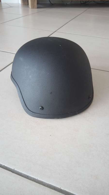Bulletproof vest and helmet