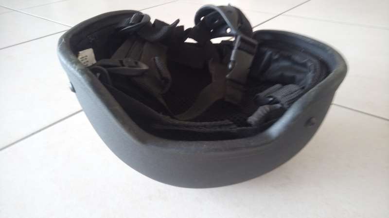 Bulletproof vest and helmet