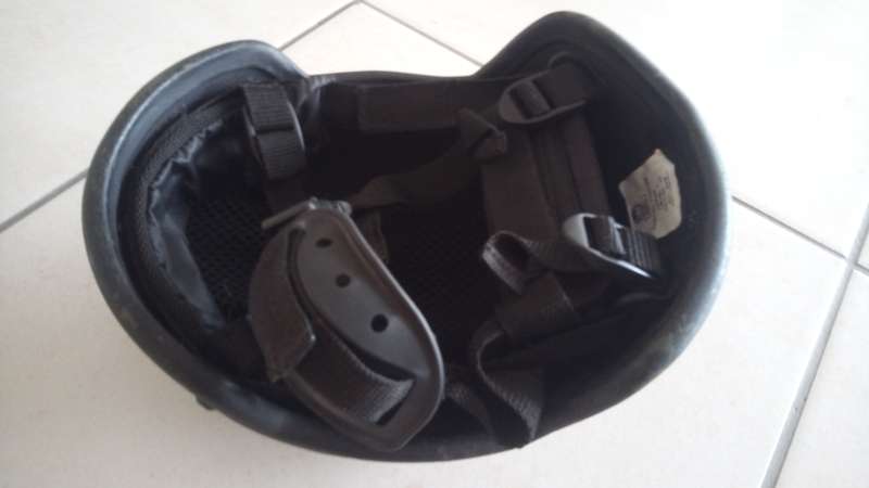 Bulletproof vest and helmet
