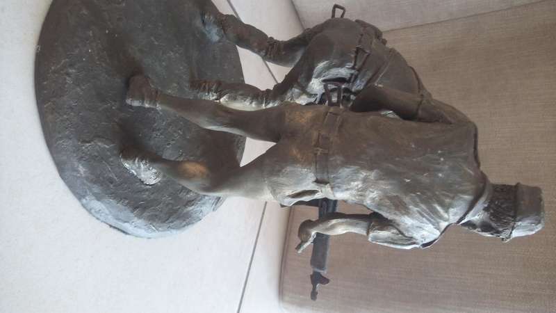Koevoet resin statue