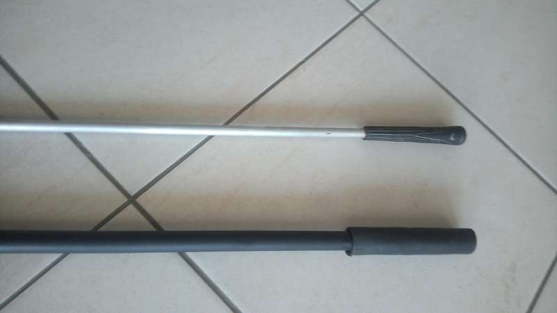 Walking stick with concealed spear