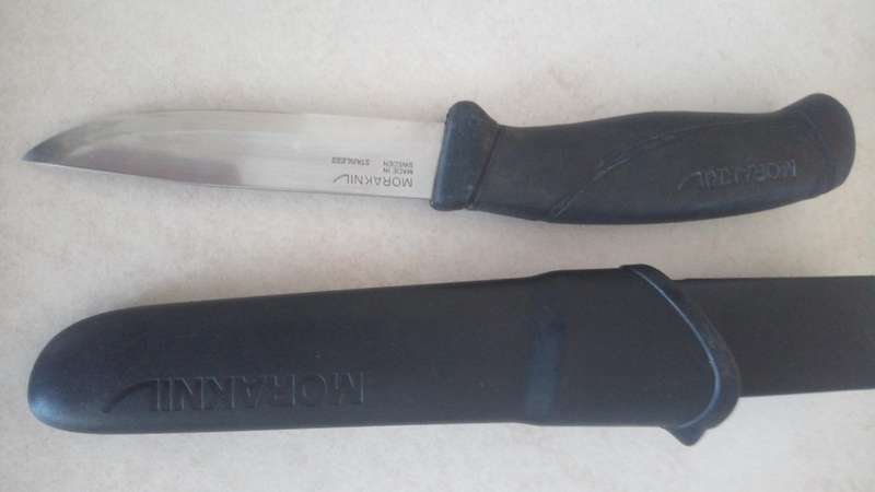 Knives x3