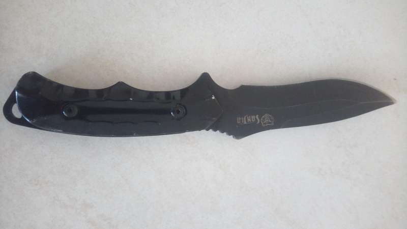 Knives x3