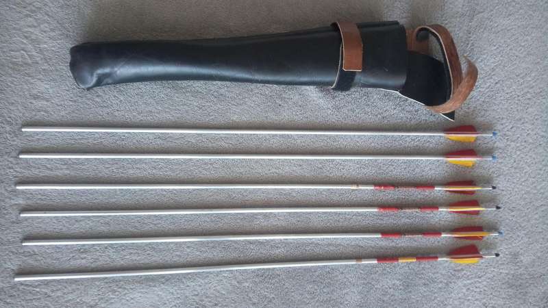 Arrows and arrow pouch