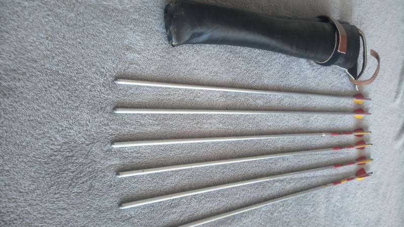 Arrows and arrow pouch