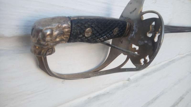 Sword Spanish officers lion head sword