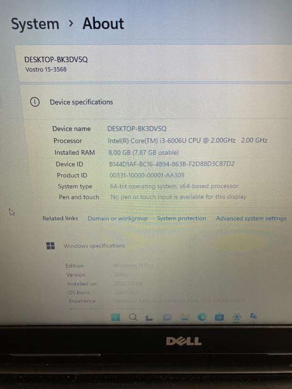 Dell Vostro 15 3568 i3