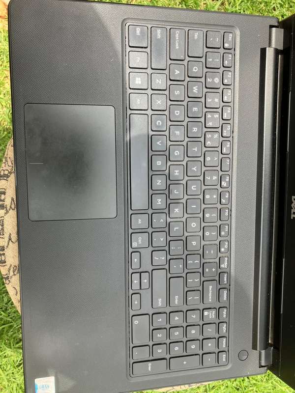 Dell Vostro 15 3568 i3