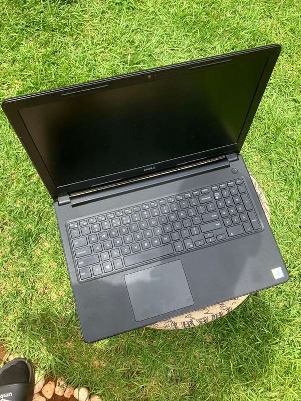 Dell Vostro 15 3568 i3