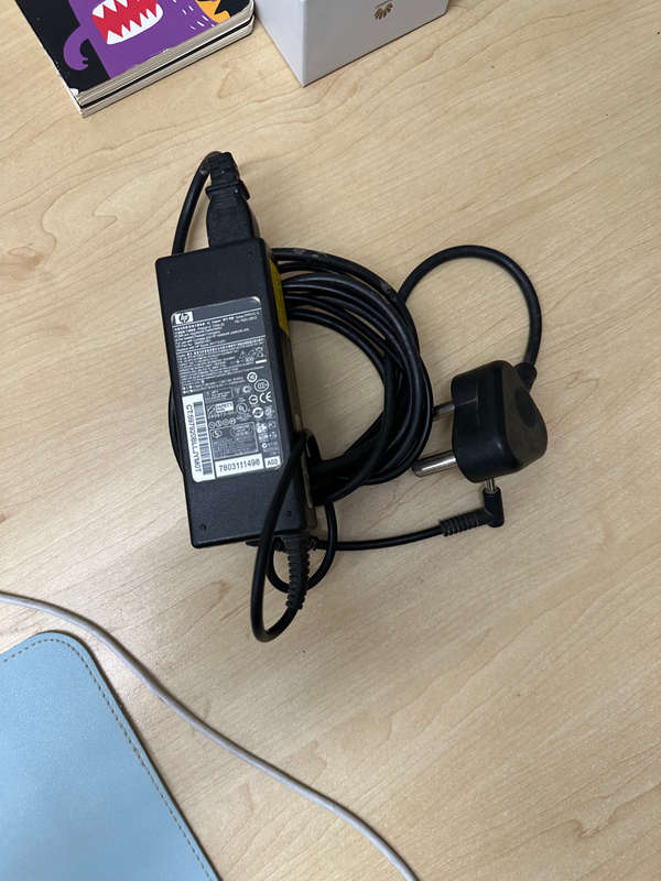 Original HP Laptop Charger - 384020-001
