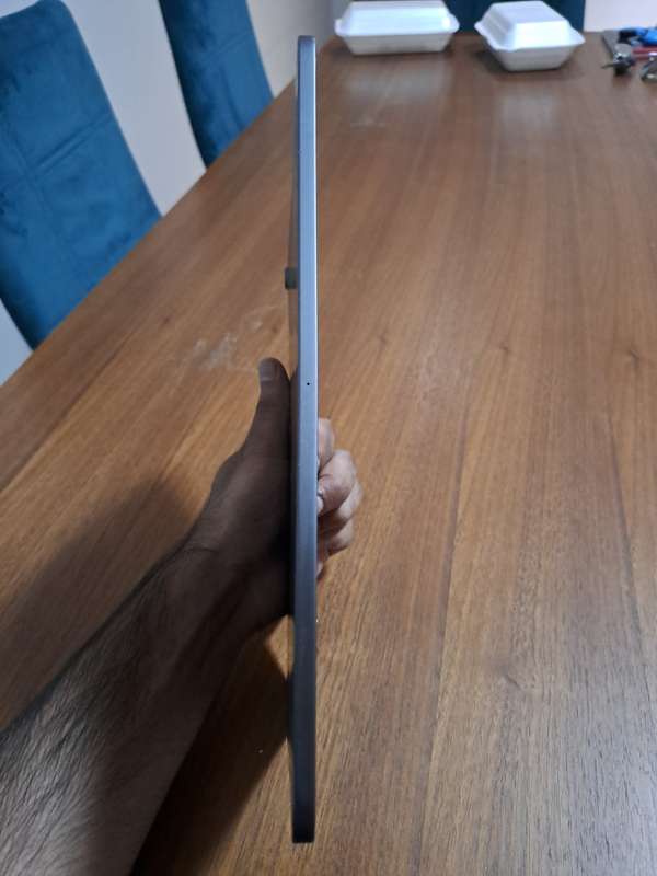 iPad Pro - 11 inch Wifi *PLEASE READ*