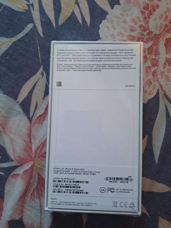 iPhone XR - 64gb
