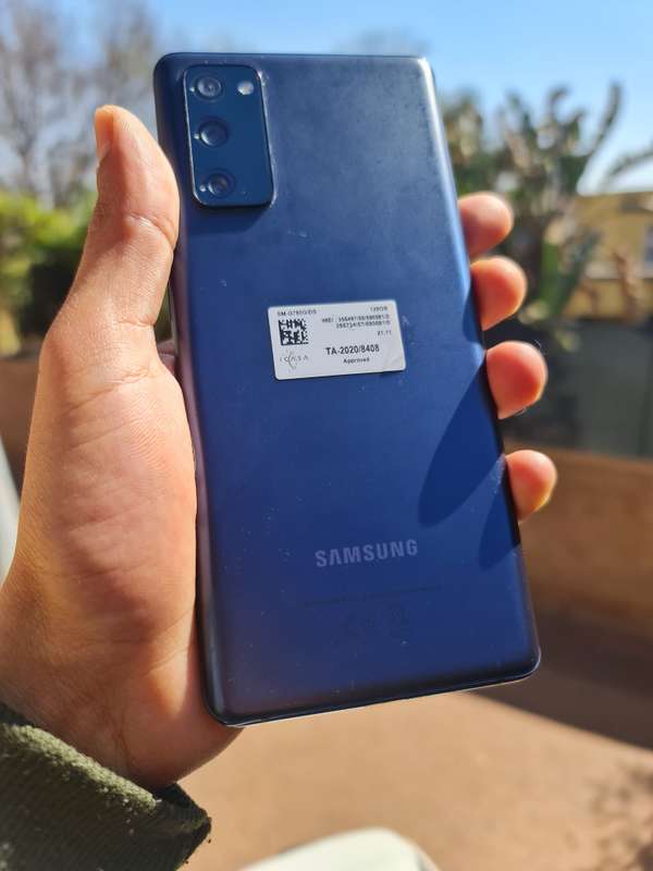 Samsung S20fe - 128gb Dual Sim