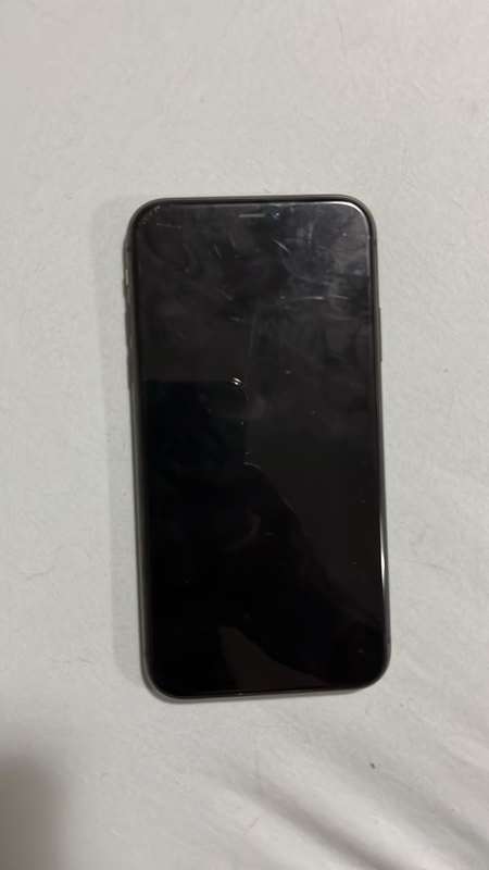 iPhone 11 - 64gb