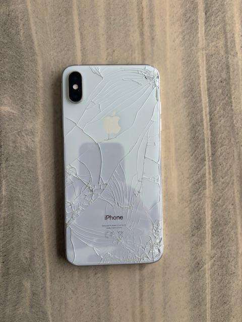 iPhone XS Max 256GB Cracked