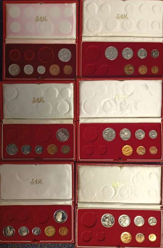 Long Proof Sets -  No gold, no R1, various years - 6 boxes