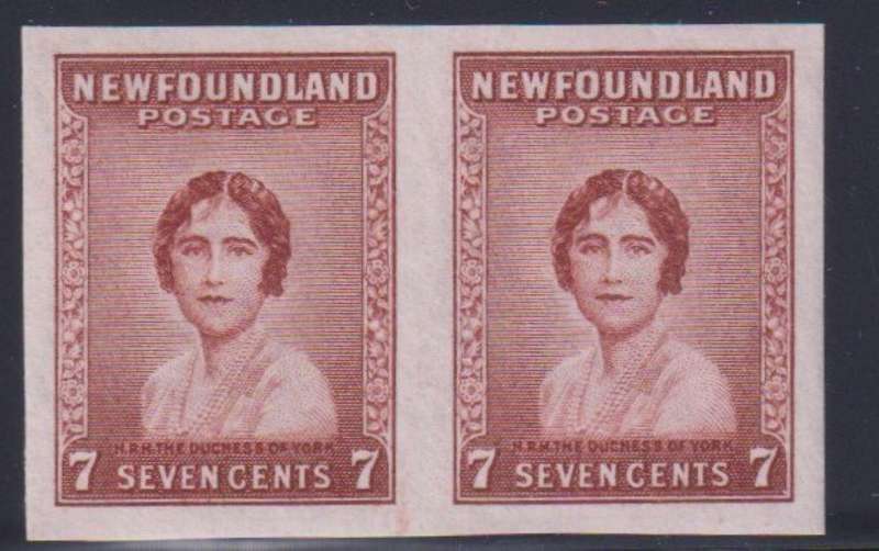 NEWFOUNDLAND 1934 7c IMPERF PAIR SUPERB HINGED MINT SG 226Cc CV £190