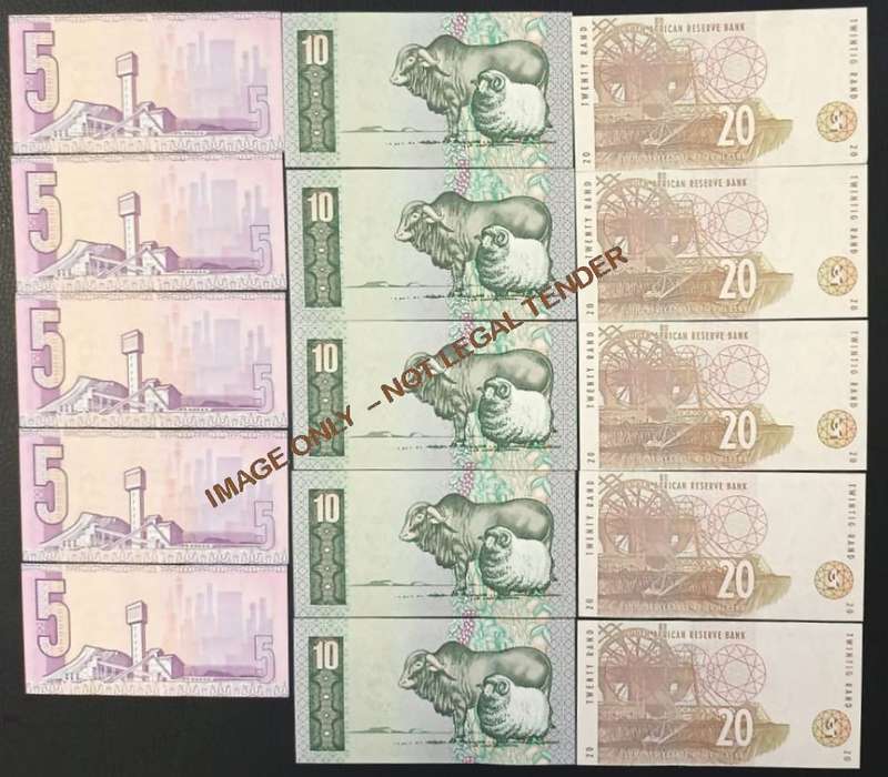 COLLECTION OF FIVE RAND, TEN  RAND  & TWENTY RAND CL STALS  BANKNOTES X 15 IN TOTAL- UNC