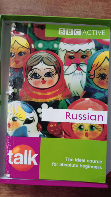 Talk Russian (Book + CD): The ideal Russian course for absolute beginners