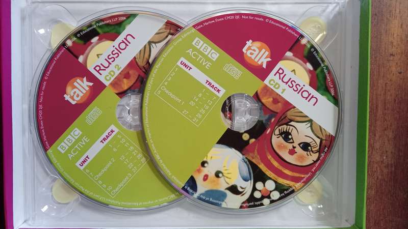 Talk Russian (Book + CD): The ideal Russian course for absolute beginners