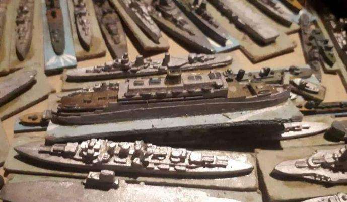 World War 2 miniature ships