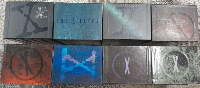 The X-Files Seasons 1 to 8 VHS (box sets of 40 cassettes)