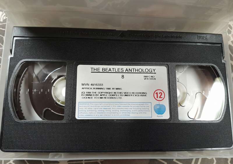 The Beatles - Anthology 8 x VHS Box Set