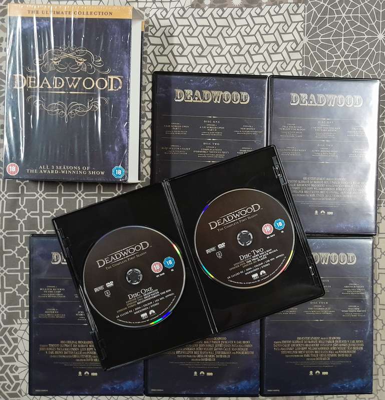 Deadwood - The Ultimate Collection (Complete series 1 to 3, 12 DVD set)