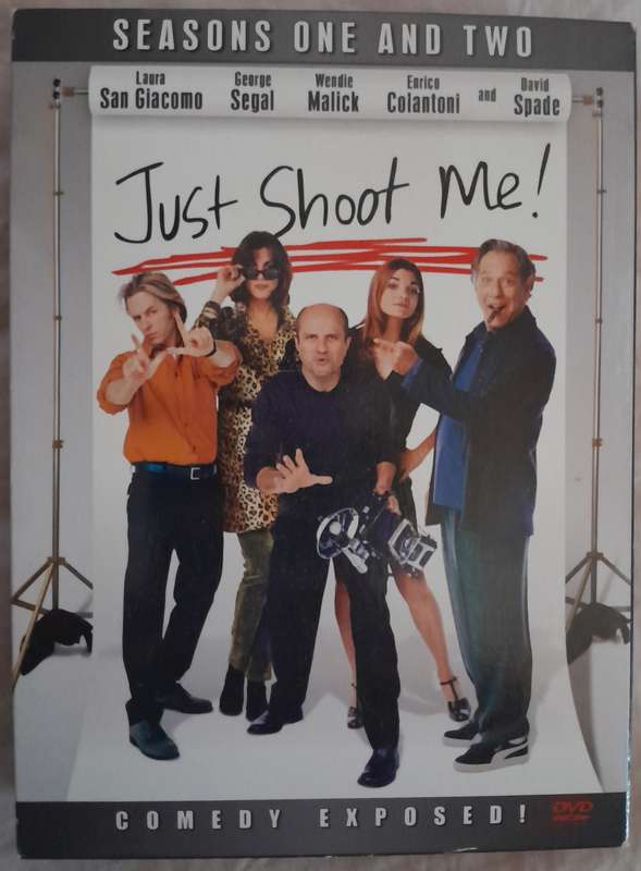 Just Shoot Me! - Seasons 1 and 2, 4DVD Box Set