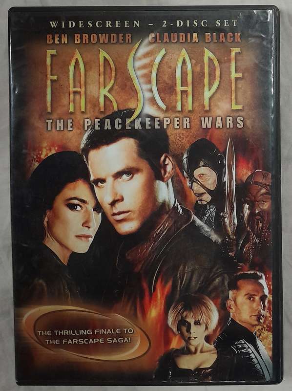 Farscape - Complete Series (seasons 1 to 4 and PeaceKeeper Wars Finale)