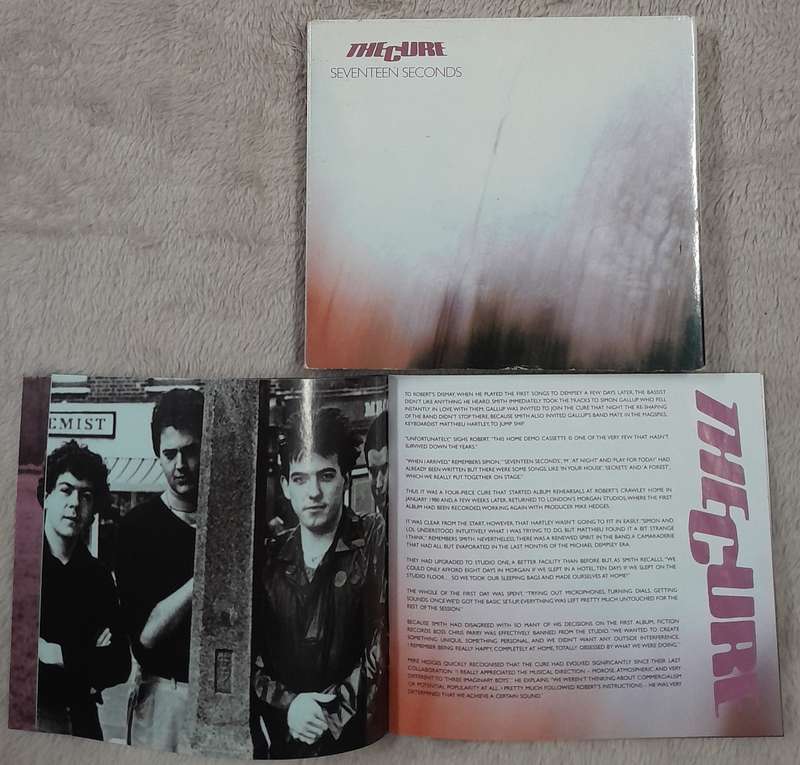 The Cure - Seventeen Seconds 2CD set (2005 release)