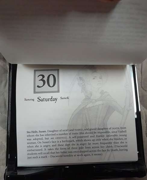 Discworld - Hogfather DVD + 1999 Day-to-Day Calendar (Terry Pratchett, Paul Kidby, Stephen Briggs)