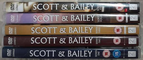 Scott & Bailey - Complete series DVD (Series 1 to 5, 9 discs)