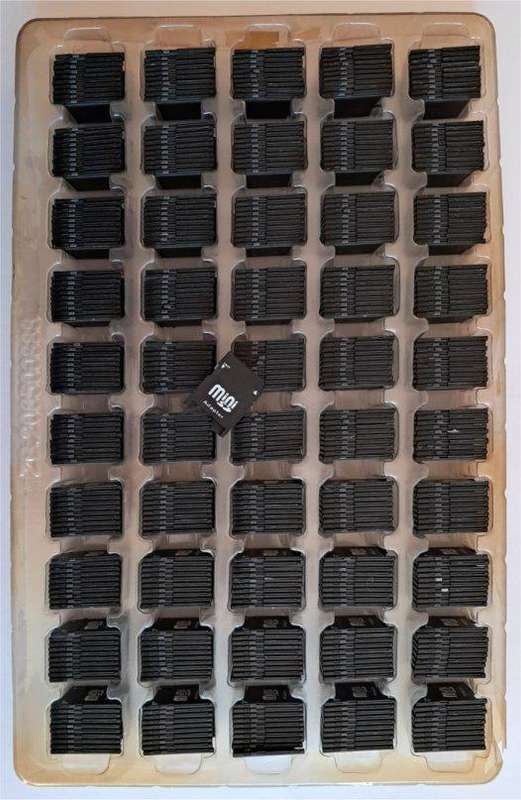 1000 x Mini SD Memory Card Adapters (Retail R27500)