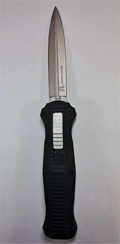 Automatic OTF Knife with double edged blade