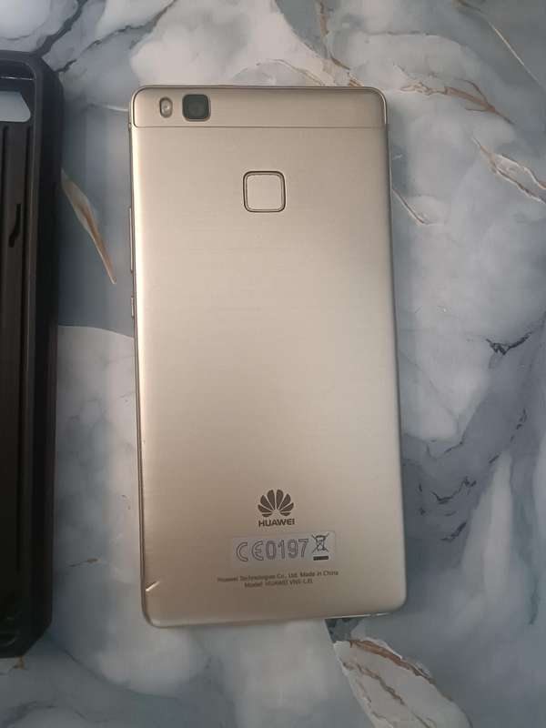 P9 Lite