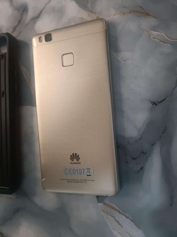 P9 Lite