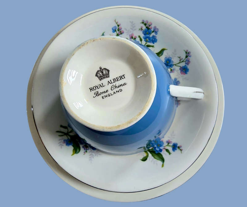 Royal Albert UNNAMED Forget Me Not Pattern Blue Trio's
