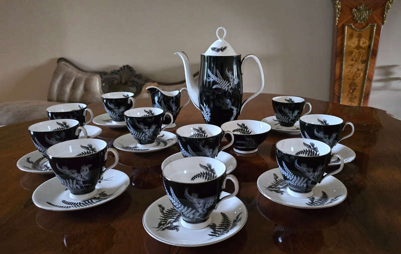 Royal Albert - Night & Day coffee set