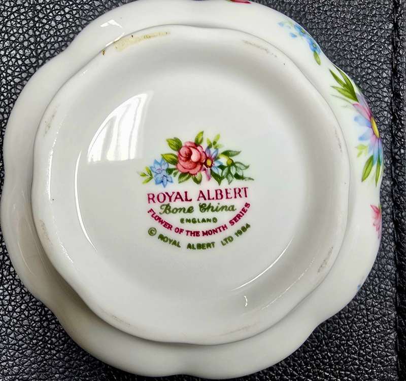 Royal Albert Flowers of the month - Small creamer, sugar bowl and tray