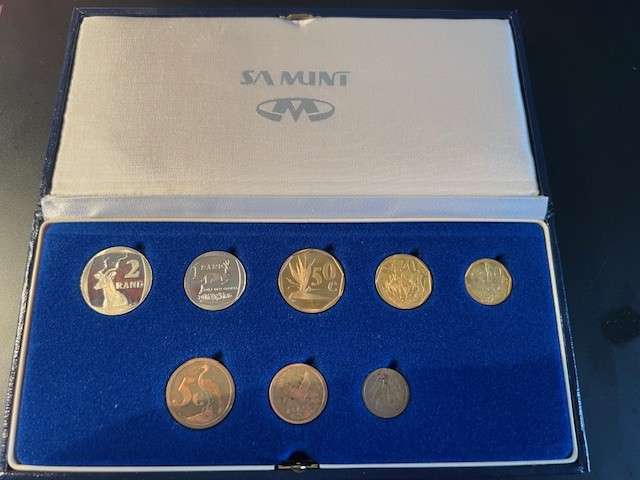 RSA 1991 PROOF COIN SET IN SA MINT CASE