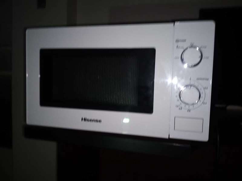 Microwave (Hisense)