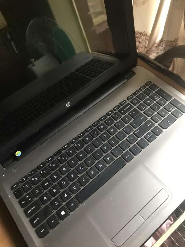 HP LAPTOP 15.6" HQ-TRE 71025