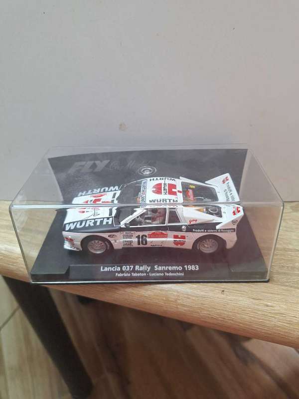 Lancia 037 Slot Car