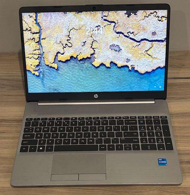 HP I5 12TH GEN 3