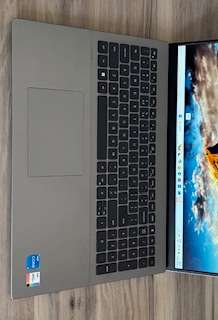 DELL I5 13TH GEN 512G NVME / 8G RAM