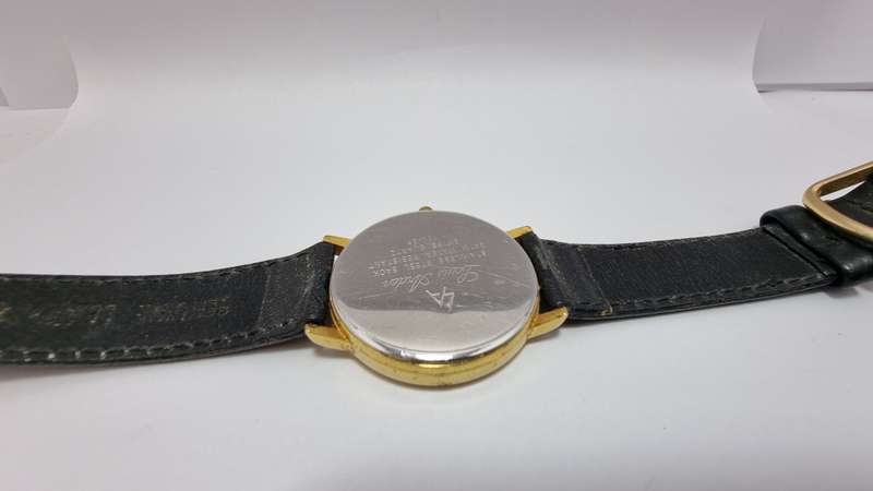 Louis Anders gold plated quartz watch (for parts/repair)
