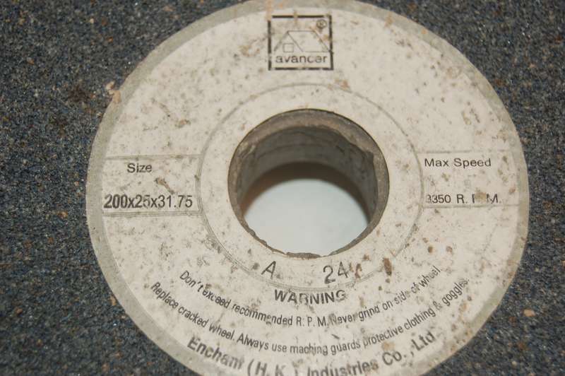 NEW 200MM GRINDING WHEELS FOR MACHINE USE (NOTE SIZE)