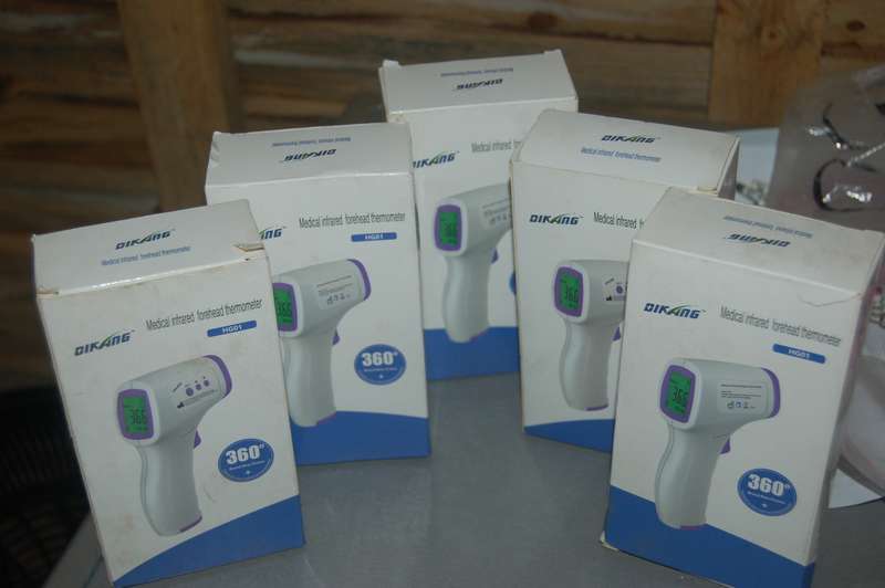 MEDICAL AUTO TEMPERATURE THERMOMETERS